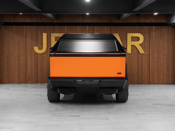Tesla Cybertruck с пробегом 2024 года, цена 20 500 000 рублей, 2182 км, пикап, Автокод Объявления