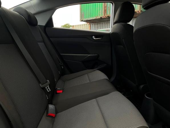 Hyundai Solaris II с пробегом 2019 года, цена 1 382 600 рублей, 112085 км, седан, Автокод Объявления