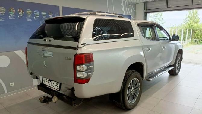 Mitsubishi L200 V Рестайлинг с пробегом 2019 года, цена 2 399 000 рублей, 111664 км, пикап, Автокод Объявления