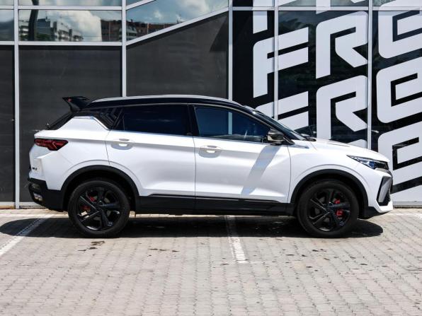 Geely Coolray I Рестайлинг с пробегом 2024 года, цена 2 120 000 рублей, 33270 км, внедорожник, Автокод Объявления