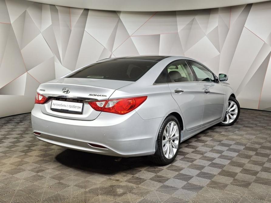 Hyundai Sonata VI (YF) Москва  - изображение 2