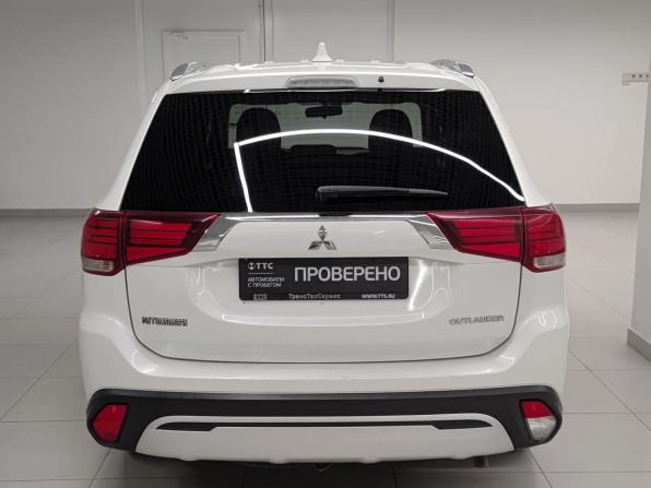 Mitsubishi Outlander III Рестайлинг 3 с пробегом 2019 года, цена 1 860 000 рублей, 153120 км, внедорожник, Автокод Объявления