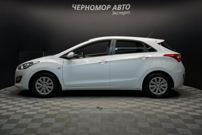 Hyundai i30 II Рестайлинг с пробегом 2015 года, цена 1 395 000 рублей, 125200 км, хэтчбек, Автокод Объявления