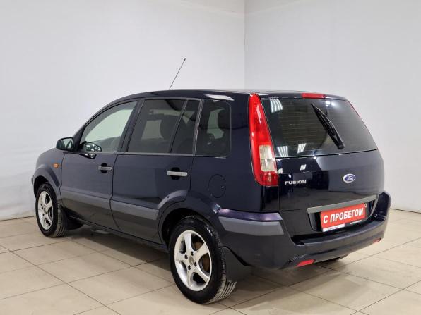 Ford Fusion I Рестайлинг с пробегом 2006 года, цена 335 000 рублей, 277724 км, хэтчбек, Автокод Объявления
