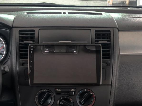 Nissan Tiida I с пробегом 2008 года, цена 599 900 рублей, 250000 км, хэтчбек, Автокод Объявления