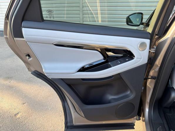 Land Rover Range Rover Evoque II с пробегом 2021 года, цена 4 850 000 рублей, 23231 км, внедорожник, Автокод Объявления