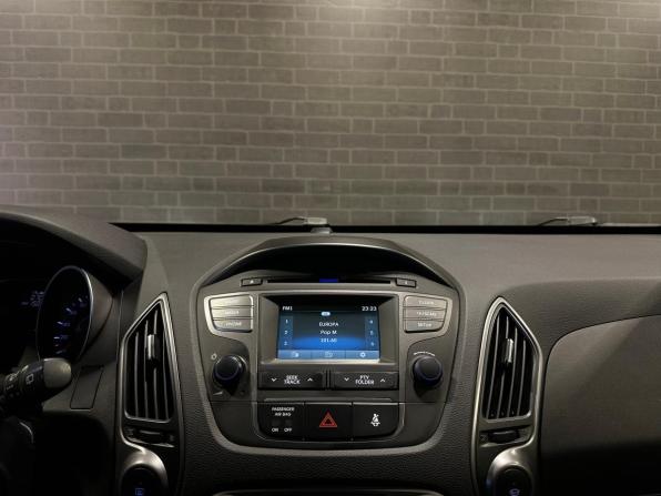 Hyundai ix35 I Рестайлинг с пробегом 2014 года, цена 1 599 000 рублей, 150858 км, внедорожник, Автокод Объявления