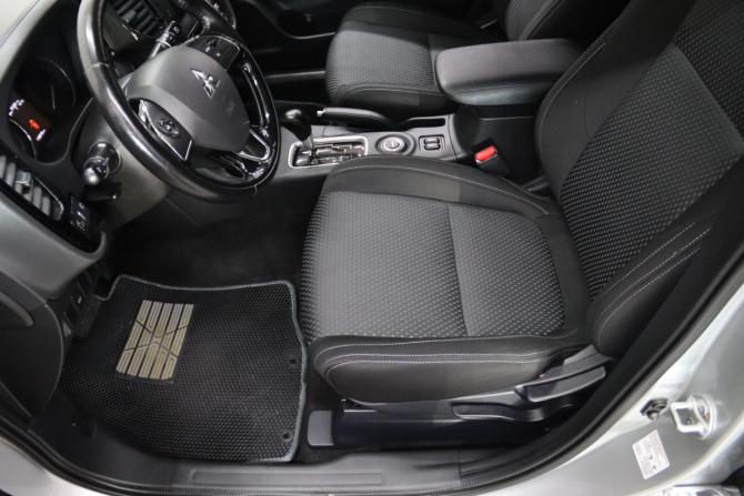 Mitsubishi Outlander III Рестайлинг 2 с пробегом 2016 года, цена 1 935 350 рублей, 118818 км, внедорожник, Автокод Объявления
