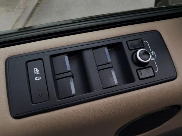Land Rover Range Rover Sport II с пробегом 2014 года, цена 2 250 000 рублей, 186299 км, внедорожник, Автокод Объявления