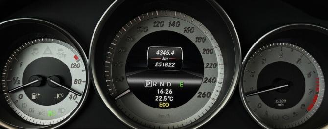 Mercedes-Benz C-Класс III (W204) Рестайлинг с пробегом 2013 года, цена 1 425 000 рублей, 251822 км, купе, Автокод Объявления