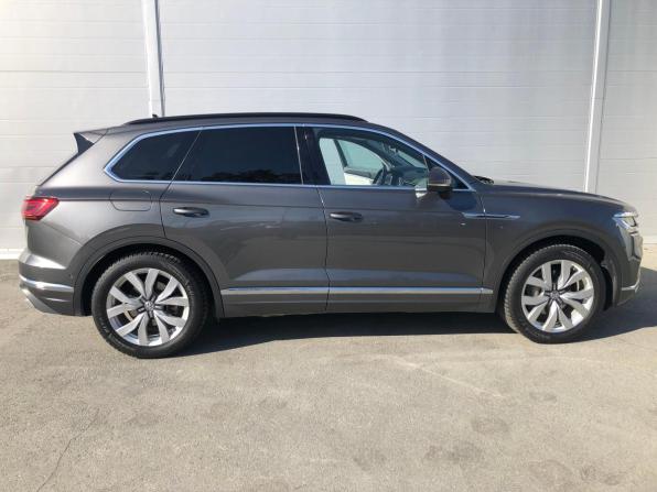 Volkswagen Touareg III с пробегом 2019 года, цена 5 075 000 рублей, 118634 км, внедорожник, Автокод Объявления