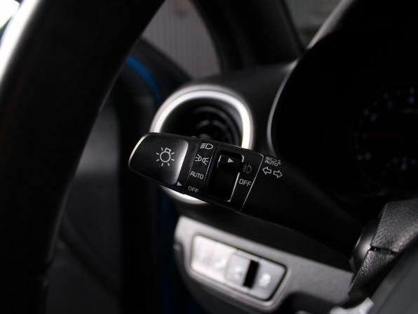 Kia Forte III Рестайлинг с пробегом 2022 года, цена 2 090 000 рублей, 49897 км, седан, Автокод Объявления