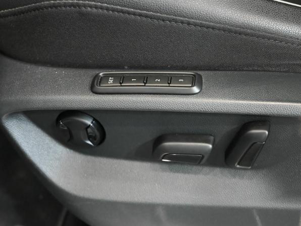 Volkswagen Tiguan II с пробегом 2020 года, цена 3 325 000 рублей, 100555 км, внедорожник, Автокод Объявления