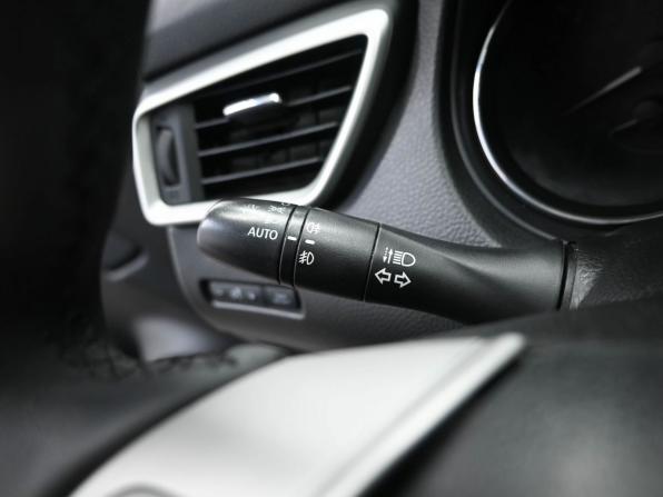 Nissan Qashqai II с пробегом 2016 года, цена 1 799 900 рублей, 70000 км, внедорожник, Автокод Объявления
