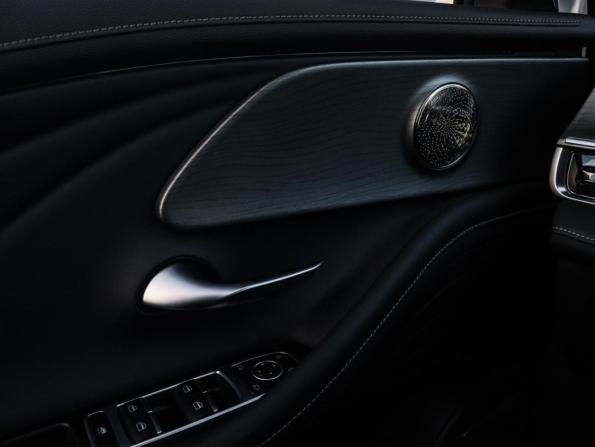 Chery Arrizo 8 с пробегом 2024 года, цена 1 890 000 рублей, 14297 км, седан, Автокод Объявления