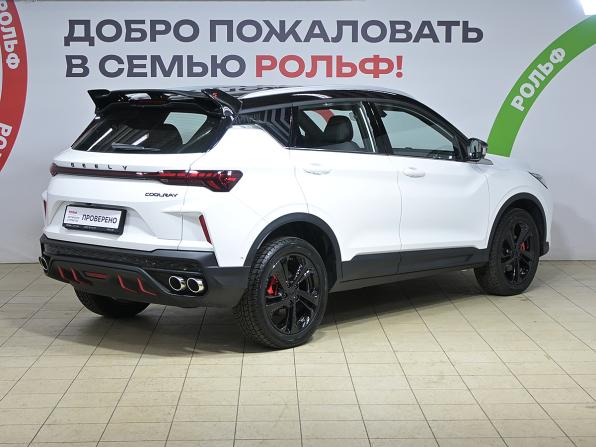 Geely Coolray I Рестайлинг с пробегом 2024 года, цена 2 310 000 рублей, 2400 км, внедорожник, Автокод Объявления