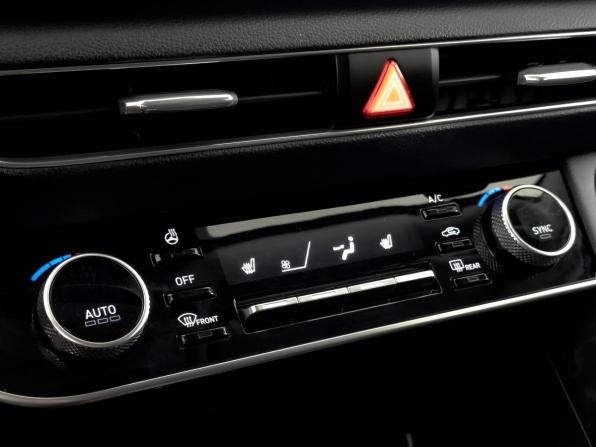 Hyundai Sonata VIII (DN8) с пробегом 2021 года, цена 2 520 000 рублей, 110025 км, седан, Автокод Объявления