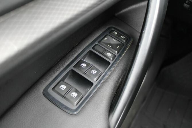 Lada (ВАЗ) Vesta I Рестайлинг (NG) с пробегом 2024 года, цена 1 200 000 рублей, 57000 км, универсал, Автокод Объявления