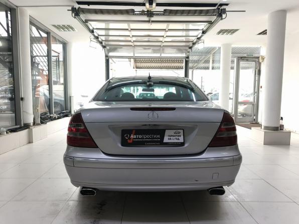 Mercedes-Benz E-Класс III (W211 S211) с пробегом 2003 года, цена 1 030 000 рублей, 332820 км, седан, Автокод Объявления