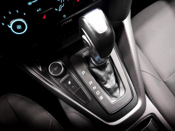 Ford Focus III Рестайлинг с пробегом 2018 года, цена 1 185 000 рублей, 104495 км, хэтчбек, Автокод Объявления