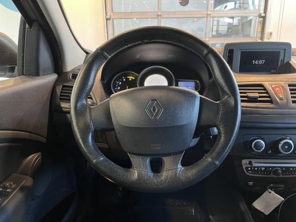 Renault Megane III с пробегом 2011 года, цена 630 000 рублей, 204797 км, универсал, Автокод Объявления