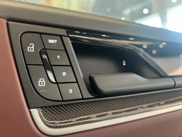 Porsche Cayenne III Рестайлинг с пробегом 2025 года, цена 16 666 000 рублей, 1500 км, внедорожник, Автокод Объявления