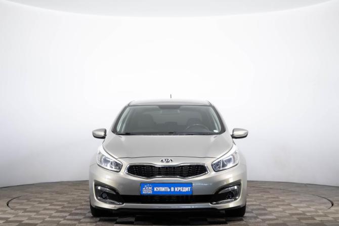 Kia Ceed II Рестайлинг с пробегом 2015 года, цена 1 549 000 рублей, 91800 км, хэтчбек, Автокод Объявления