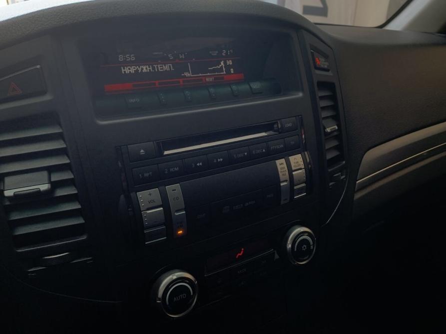 Mitsubishi Pajero IV Рестайлинг 1 Новосибирск  - изображение 13