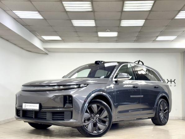 Li Auto (Lixiang) L7 I Рестайлинг с пробегом 2024 года, цена 6 450 000 рублей, 29455 км, внедорожник, Автокод Объявления