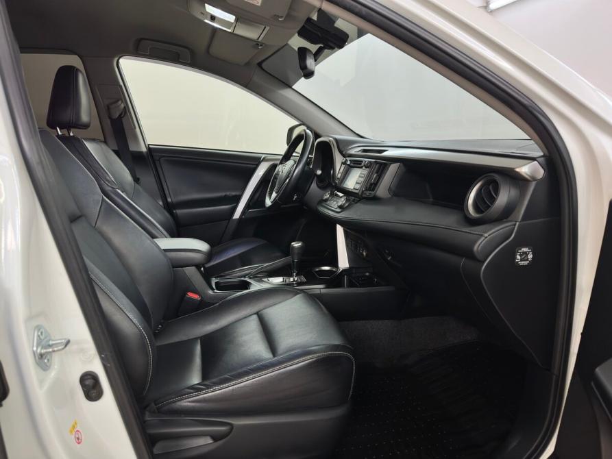 Toyota RAV4 IV (XA40) Рестайлинг Москва  - изображение 13