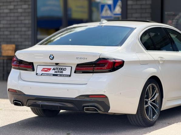 BMW 5 серии VII (G30/G31/G38) Рестайлинг с пробегом 2021 года, цена 4 890 000 рублей, 56339 км, седан, Автокод Объявления
