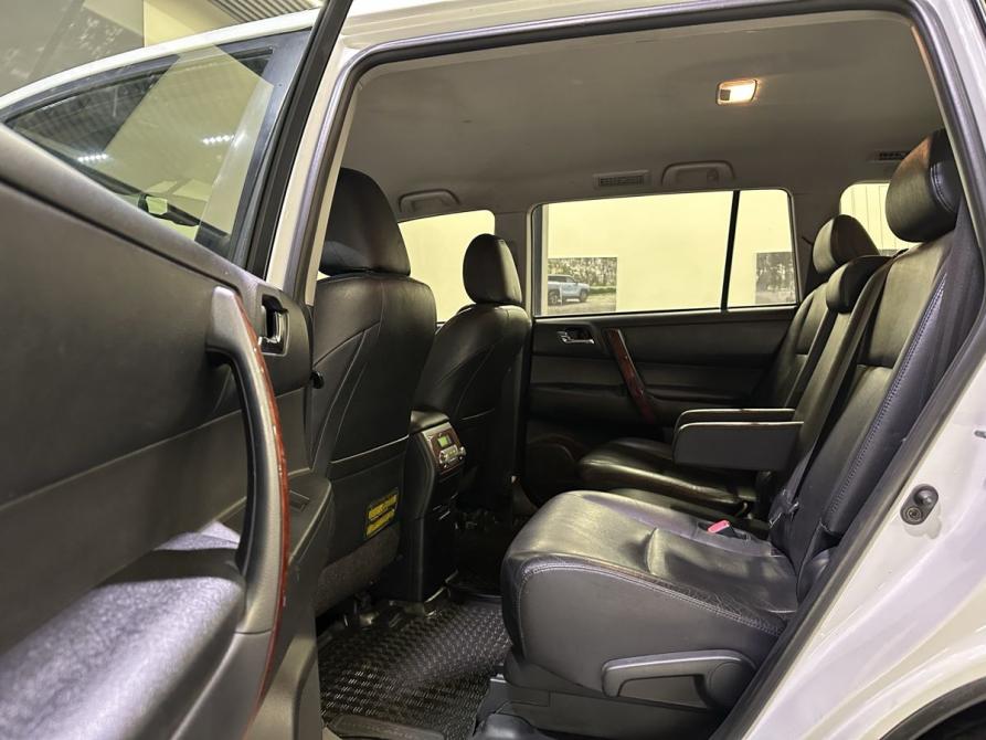 Toyota Highlander II (XU40) Рестайлинг Новосибирск  - изображение 15