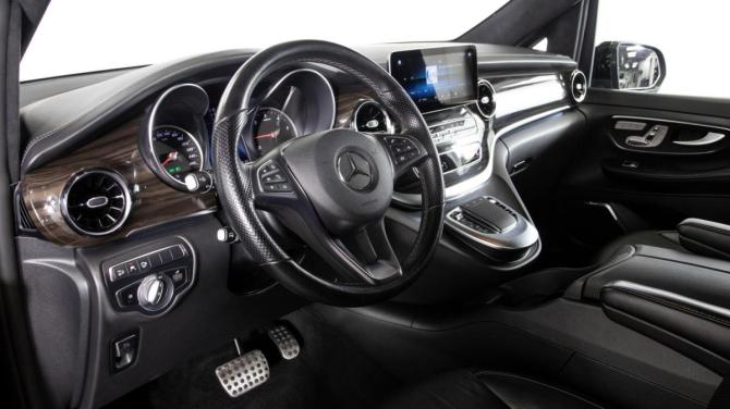 Mercedes-Benz V-Класс III (W447) Рестайлинг с пробегом 2021 года, цена 6 500 000 рублей, 174386 км, минивэн, Автокод Объявления
