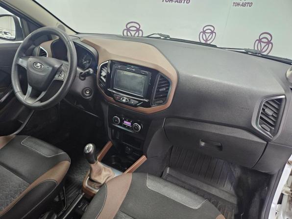 Lada (ВАЗ) XRAY I с пробегом 2016 года, цена 755 000 рублей, 136158 км, хэтчбек, Автокод Объявления