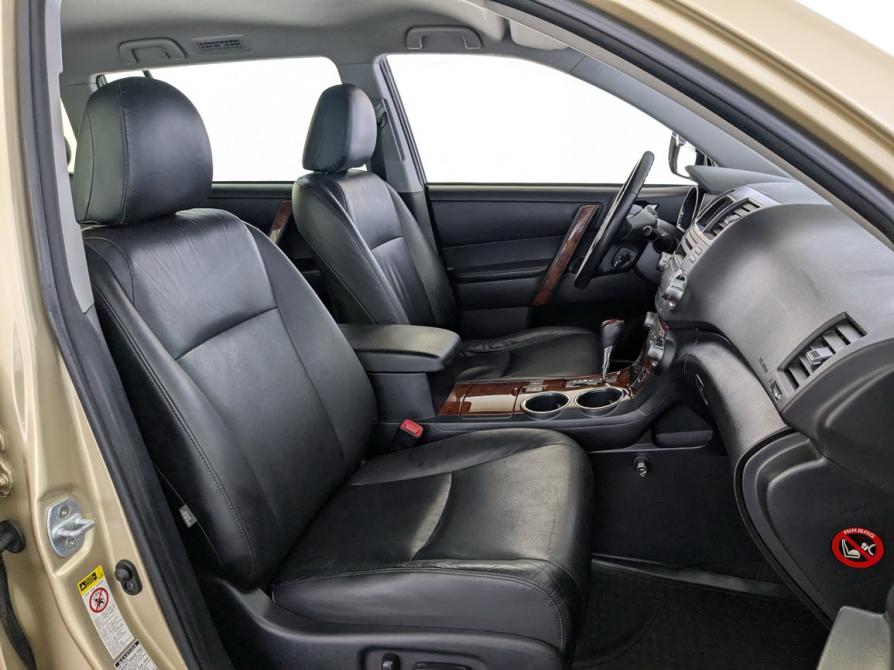 Toyota Highlander II (XU40) Рестайлинг Москва  - изображение 27