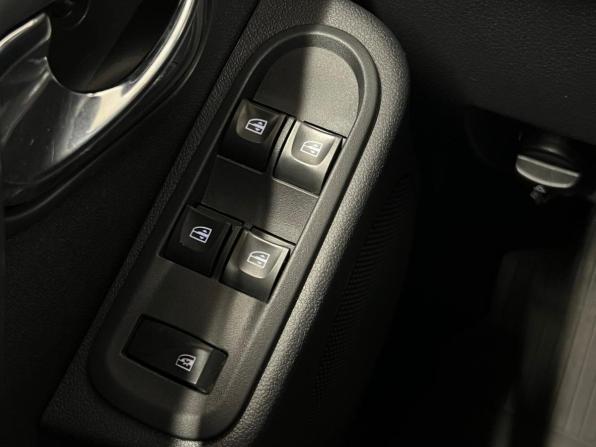 Renault Duster I Рестайлинг с пробегом 2017 года, цена 1 150 000 рублей, 165992 км, внедорожник, Автокод Объявления