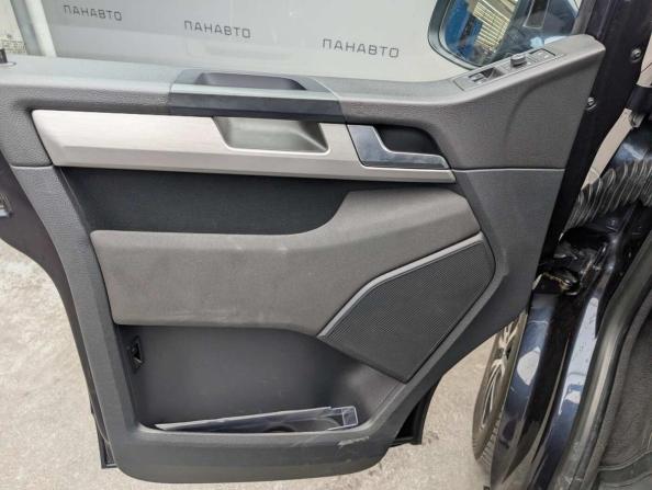 Volkswagen Multivan T6 с пробегом 2019 года, цена 4 099 000 рублей, 156768 км, минивэн, Автокод Объявления