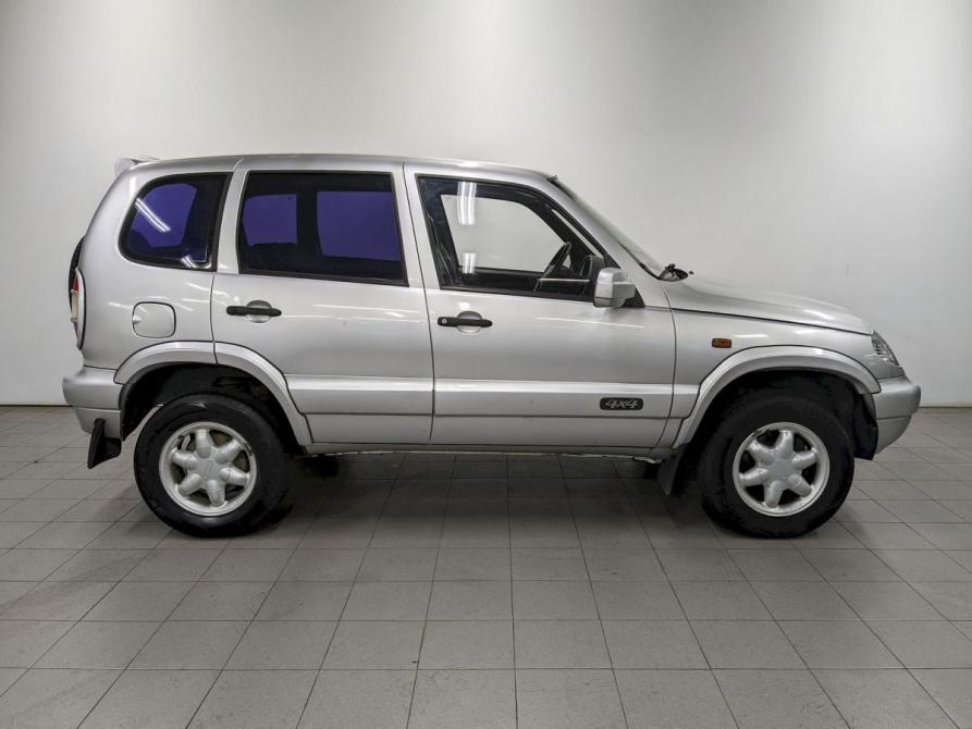 Chevrolet Niva I Москва  - изображение 4