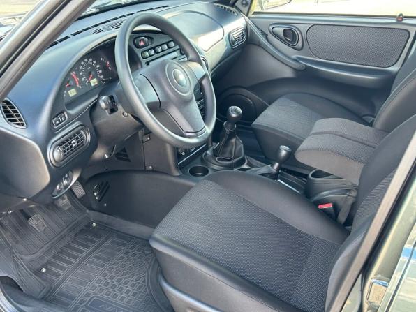 Chevrolet Niva I Рестайлинг с пробегом 2017 года, цена 850 000 рублей, 21314 км, внедорожник, Автокод Объявления