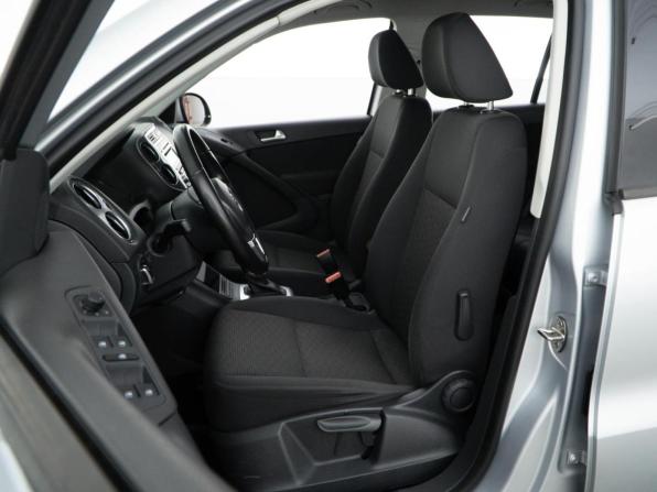 Volkswagen Tiguan I Рестайлинг с пробегом 2015 года, цена 1 498 888 рублей, 107066 км, внедорожник, Автокод Объявления