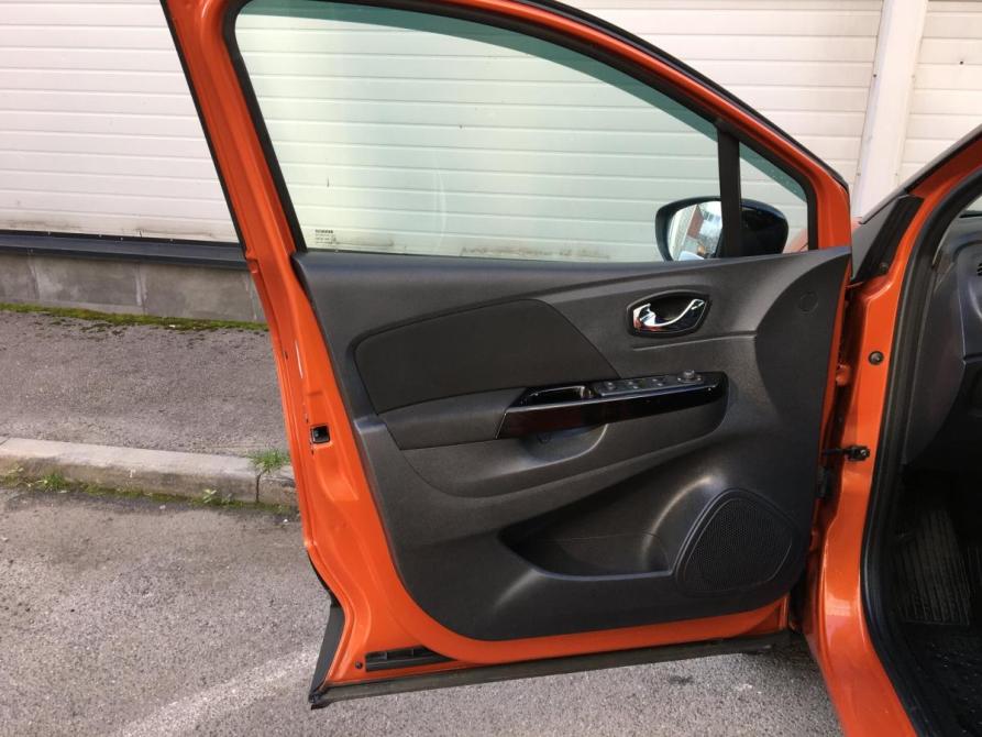 Renault Kaptur I Санкт-Петербург  - изображение 17
