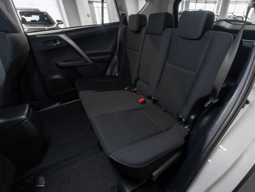 Toyota RAV4 IV (XA40) Москва  - изображение 12