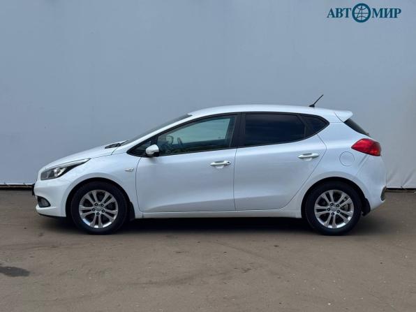 Kia Ceed II с пробегом 2015 года, цена 1 330 000 рублей, 121670 км, хэтчбек, Автокод Объявления