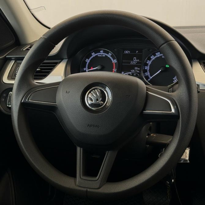 Skoda Rapid I Рестайлинг Москва  - изображение 9