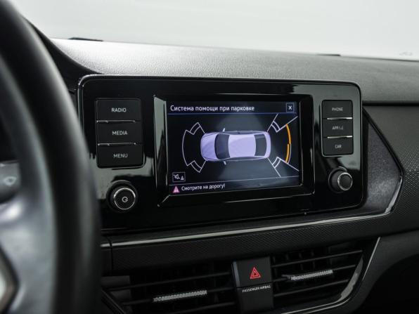Volkswagen Polo VI с пробегом 2021 года, цена 1 730 000 рублей, 89156 км, лифтбек, Автокод Объявления