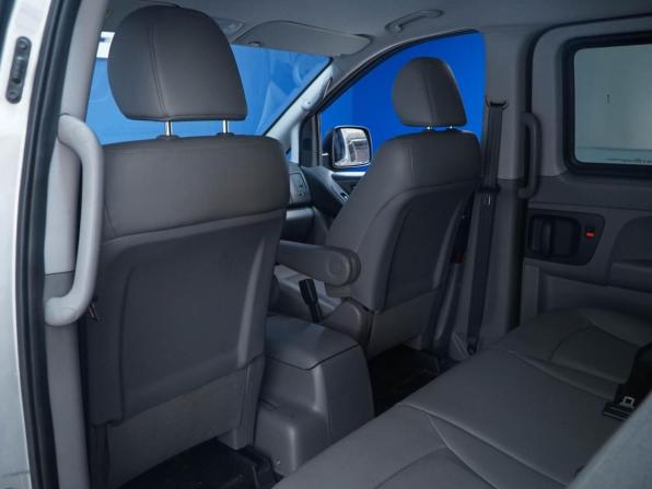 Hyundai Grand Starex I Рестайлинг 2 с пробегом 2018 года, цена 2 947 077 рублей, 104459 км, фургон, Автокод Объявления