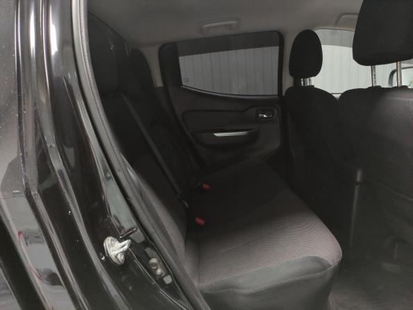 Mitsubishi L200 V Рестайлинг с пробегом 2018 года, цена 1 780 000 рублей, 251967 км, пикап, Автокод Объявления