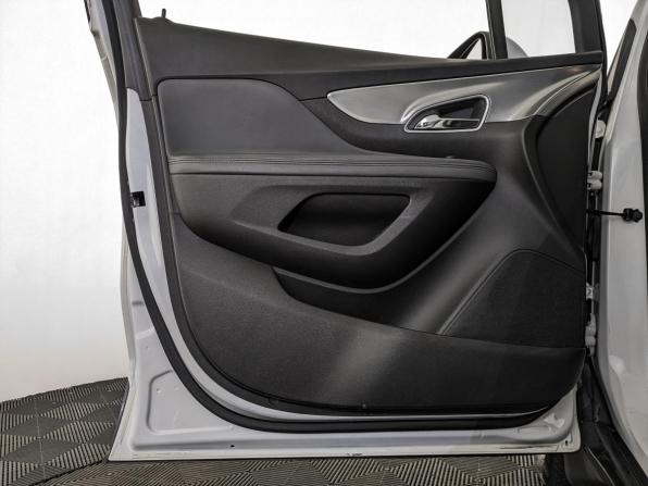 Opel Mokka I с пробегом 2013 года, цена 1 300 000 рублей, 84242 км, внедорожник, Автокод Объявления