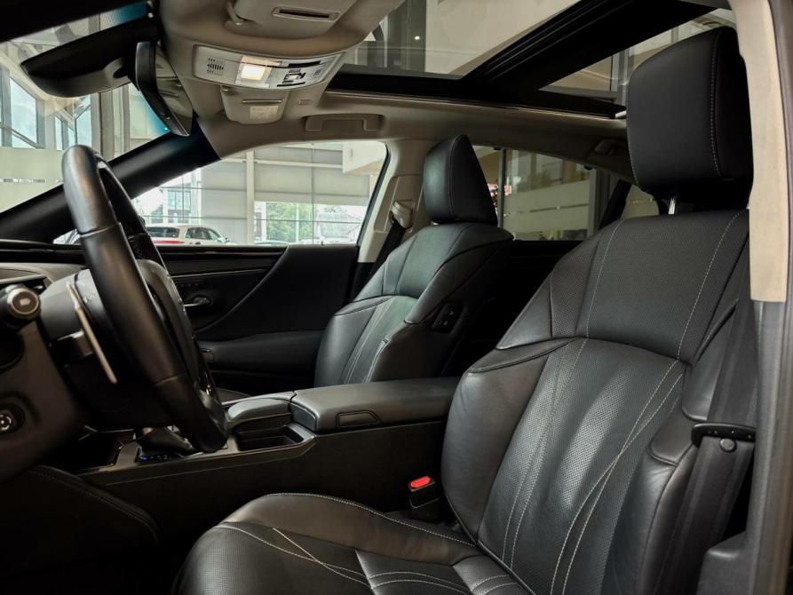 Lexus ES VII Санкт-Петербург  - изображение 16