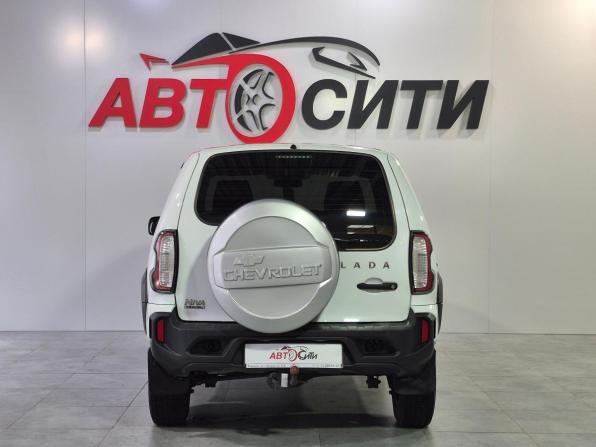 Lada (ВАЗ) Niva Travel I с пробегом 2024 года, цена 1 131 000 рублей, 11600 км, внедорожник, Автокод Объявления